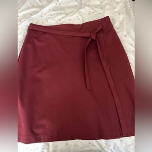 Liz Claiborne Burgundy Ponte knit Wrap Skirt. Size 16 EUC